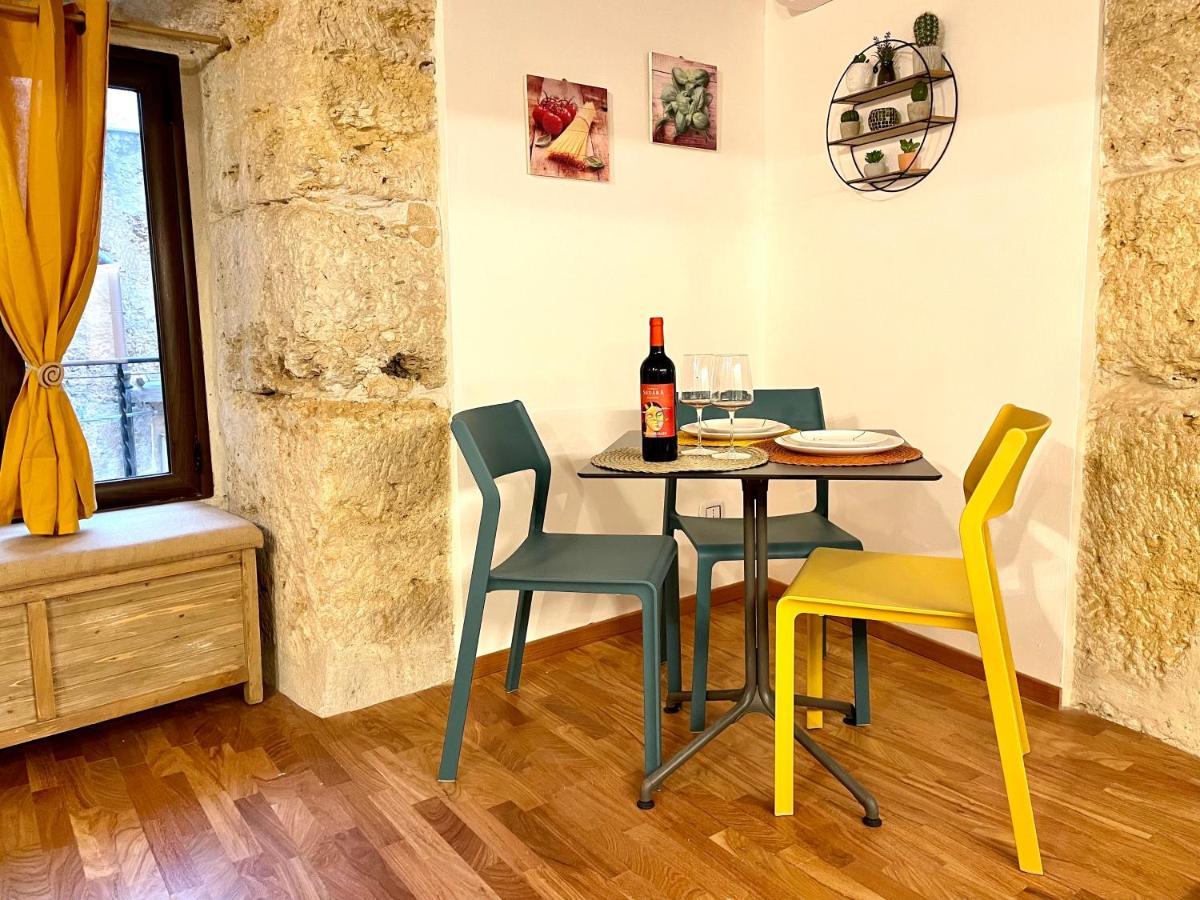 Corrieri Little Holiday home Palermo